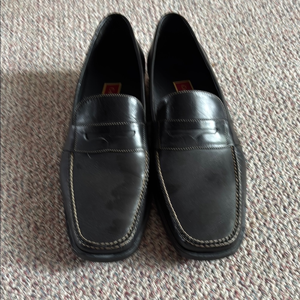 Cole Haan Black Leather Penny Loafers Slip-On